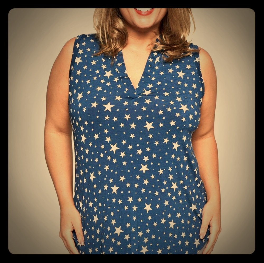 Stars sleeveless button down